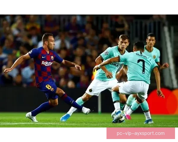 巴萨与尤文强强对决 足球直播全程分析与精彩回顾